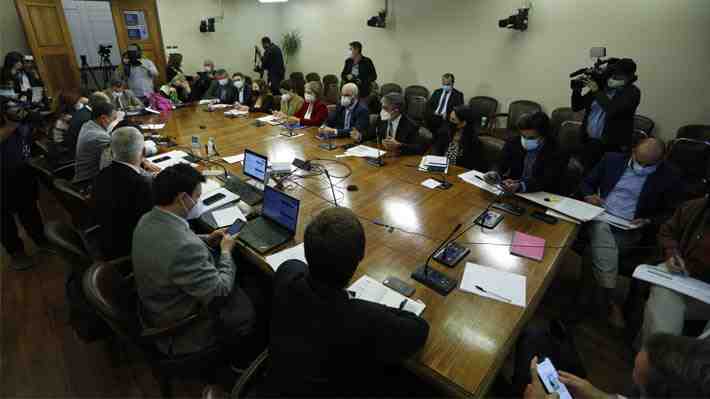 Inflación sobre 15% e impacto en pensiones y tasas: Banco Central y Hacienda detallan a diputados efectos de nuevo retiro