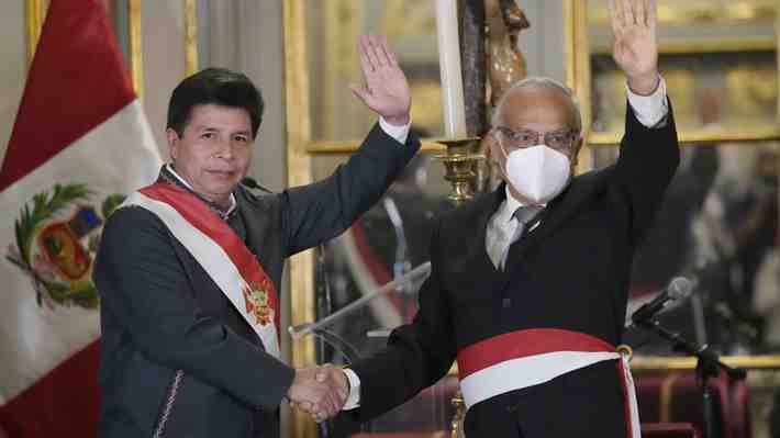 Primer ministro peruano denuncia un supuesto "plan de golpe de Estado" contra el Presidente Pedro Castillo