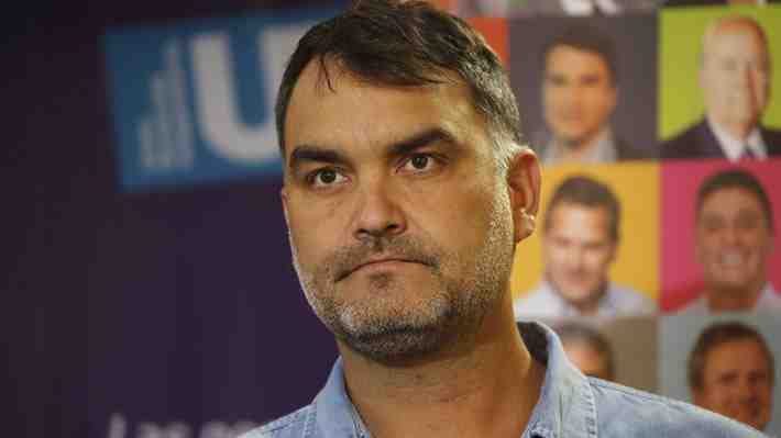 UDI acusa "doble juego" del Gobierno y le pide "neutralidad" de cara al plebiscito de salida