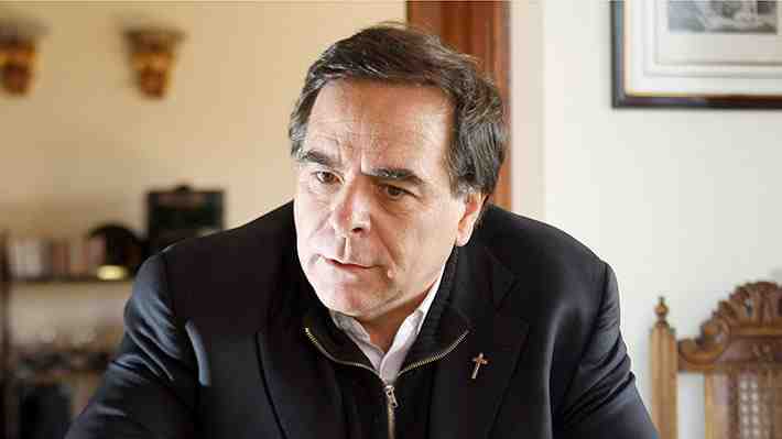 Jesuitas abren investigación canónica y suspenden a Felipe Berríos tras recibir denuncia por "hechos de connotación sexual"