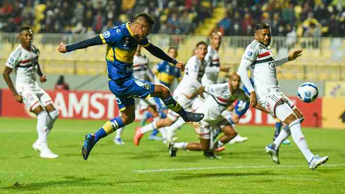 Con polémica por penal no cobrado, Everton empató con Sao Paulo y quedó al borde de la eliminación en la Sudamericana