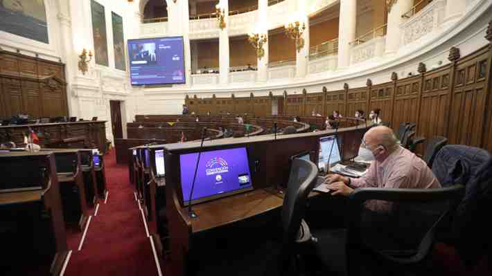 Cadem: Confianza en la Convención se sitúa en 40%, alcanzando el punto más bajo desde su instalación