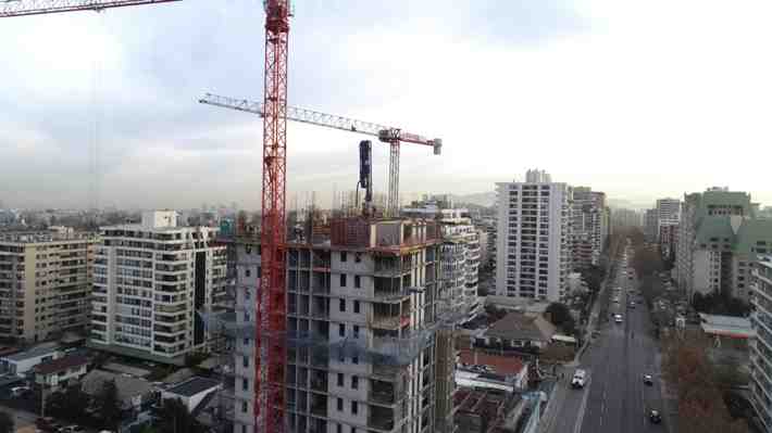 Tasa promedio de créditos hipotecarios cae levemente en abril y rompe con 12 meses consecutivos de alzas