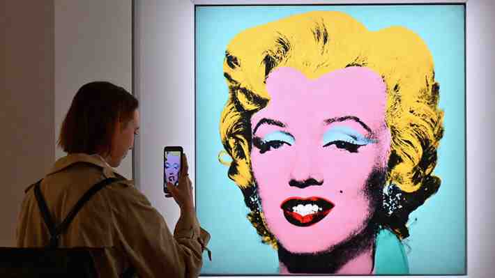 Cuadro de Marilyn Monroe de Warhol se convierte en la obra más cara del siglo XX vendida en una subasta pública