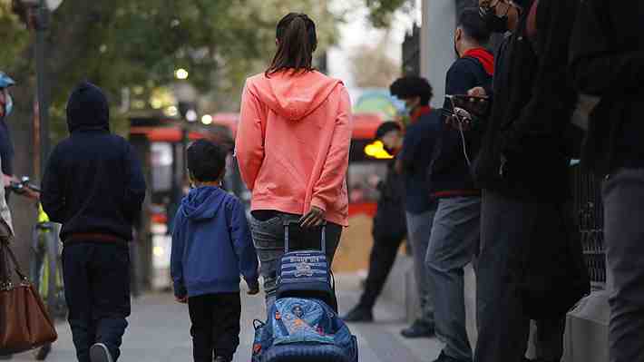 "Muy limitado" y "esperamos llegue a todos": Las dudas de las organizaciones educativas al plan de reactivación