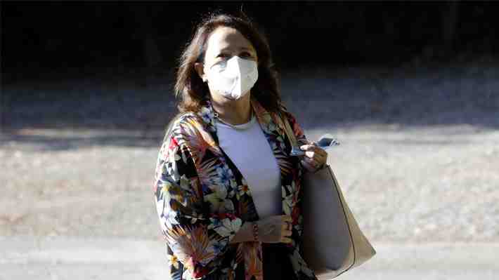 Ministra de Minería llama a la calma tras fuerte caída del precio del cobre y no descarta un "escenario de rápido rebote"
