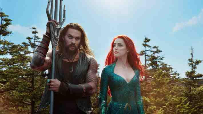 Amber Heard acusa que su papel en "Aquaman 2" fue reducido a solo 10 minutos debido a "campaña difamatoria" en su contra