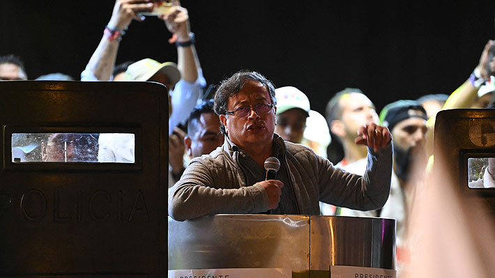 COLOMBIA: Los esfuerzos del candidato Gustavo Petro para espantar los miedos a la izquierda