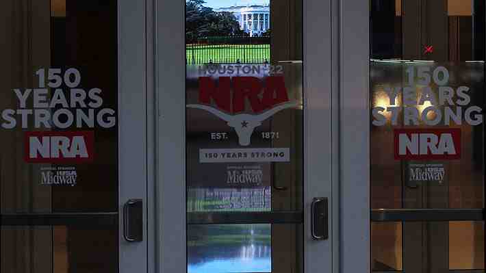 Polémica en EE.UU.: Asociación Nacional del Rifle realiza convención en Texas 3 días después de masacre en colegio