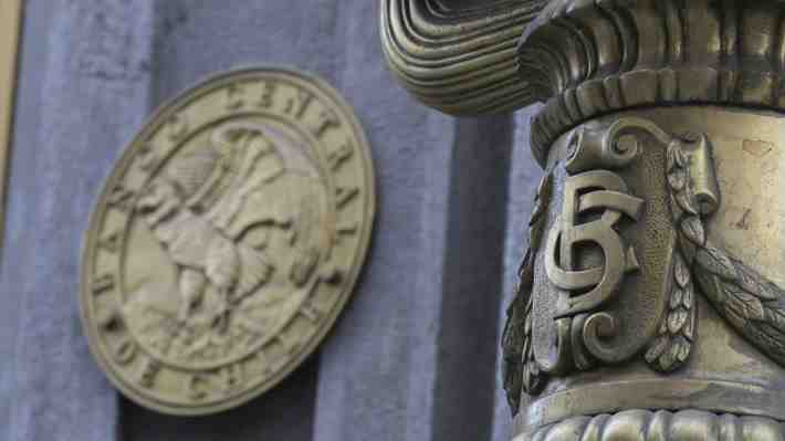 Mercado eleva proyección de inflación para mayo y mantiene perspectiva de alza a 9% de tasas de interés en junio