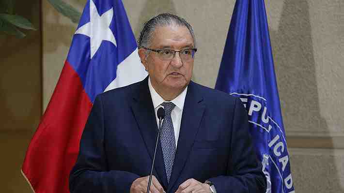 Senador Huenchumilla cuestiona a Chile Vamos por proponer "Plan B" de Constitución: "Buscan recuperar su poder de veto"