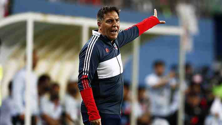 Berizzo saca "cosas positivas" de su debut en la "Roja", habla del "aprendizaje" del equipo y da un gran valor al juego de Brereton