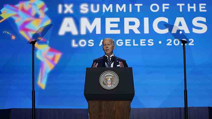 Biden en su discurso inaugural de la Cumbre de las Américas: "La democracia es un ingrediente esencial"
