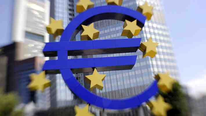 Tras reunión extraordinaria, Banco Central Europeo promete medidas de apoyo a países endeudados