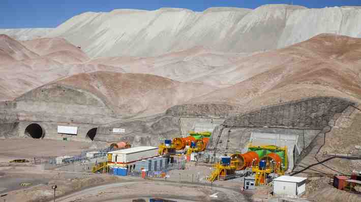 Cobre no levanta pese a paro nacional en Codelco y su precio alcanza mínimos en 16 meses