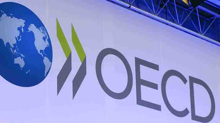 Informe de la OCDE concluye que carga tributaria de Chile es de las más bajas entre los países que integran el organismo