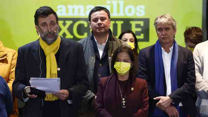 "Amarillos por Chile" llaman a votar Rechazo en Plebiscito: "La estructura básica del borrador nos parece ajena a la realidad"