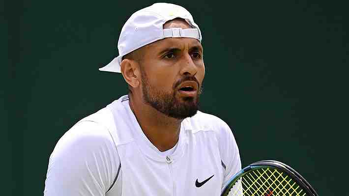 Otro "show" de Kyrgios: Admitió que escupió a un fanático en Wimbledon y trató de "soplona" a una jueza