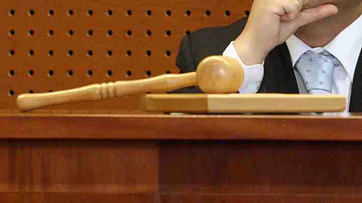 EE.UU.: Juez de Kentucky bloquea la prohibición del aborto que se activó en ese estado tras fallo de la Corte Suprema
