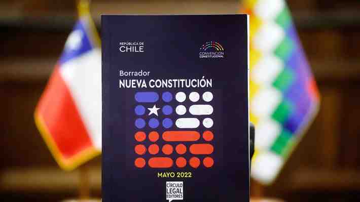 Al cierre de la Convención, se acentúa discusión sobre artículos indígenas e igualdad entre chilenos