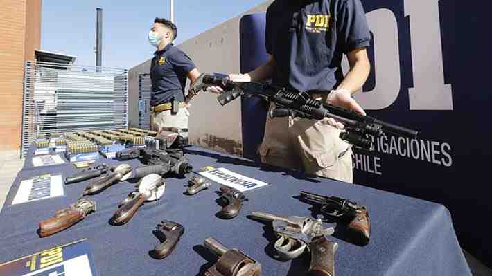 Detectan piezas de ocho fusiles de guerra en encomienda con destino a Iquique