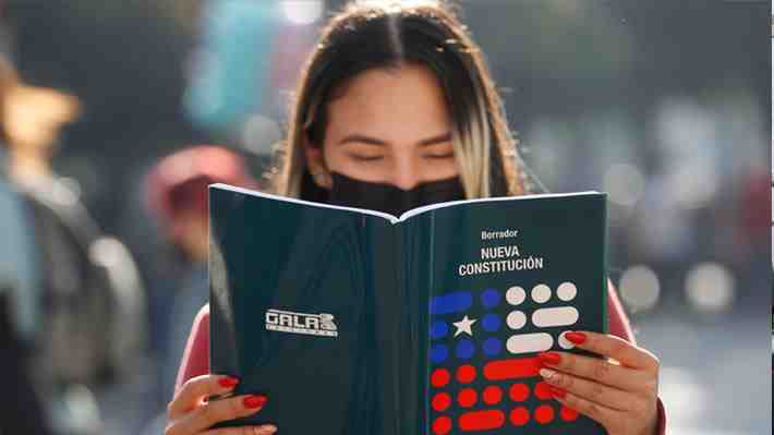 "Aprobar para reformar": De qué cambios se habla y qué tan viables serían si se adopta la nueva Constitución