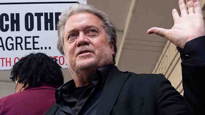 Steve Bannon, ex asesor de Donald Trump, es declarado culpable de obstruir la investigación sobre el asalto al Capitolio