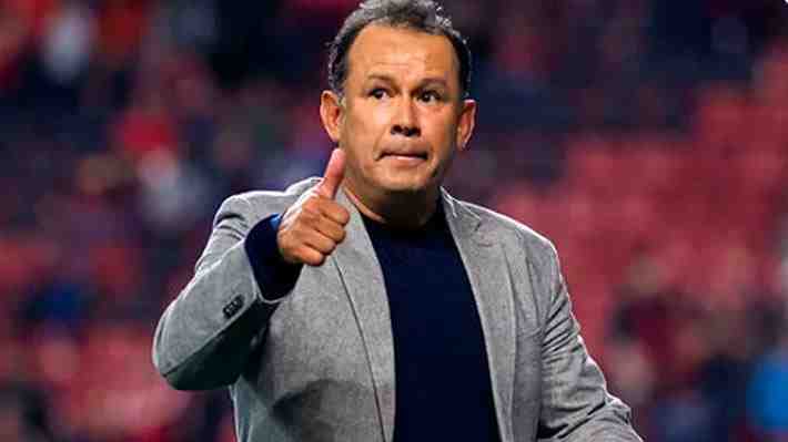 No será Gustavo Quinteros... Perú cierra el acuerdo y tiene listo al nuevo DT de su selección