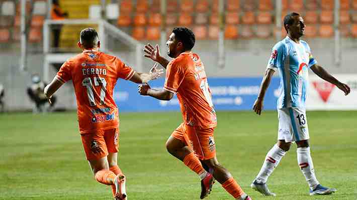 De los mejores del año... Mira el tremendo golazo de Nicolás Maturana para Cobreloa