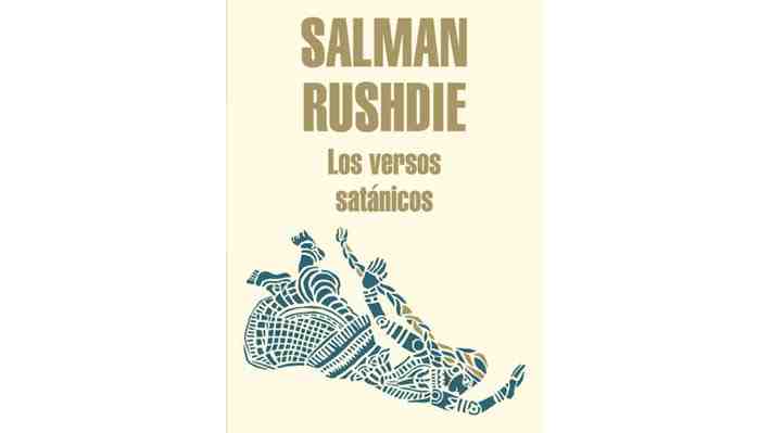 "Los versos satánicos" irrumpe entre los libros más vendidos en EE.UU. tras ataque a Salman Rushdie