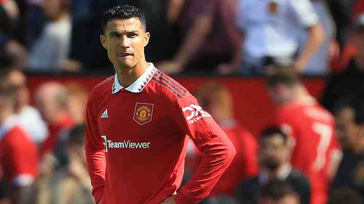Cristiano Ronaldo suma más problemas en Inglaterra: Recibió advertencia policial tras incidente con un niño en partido del United
