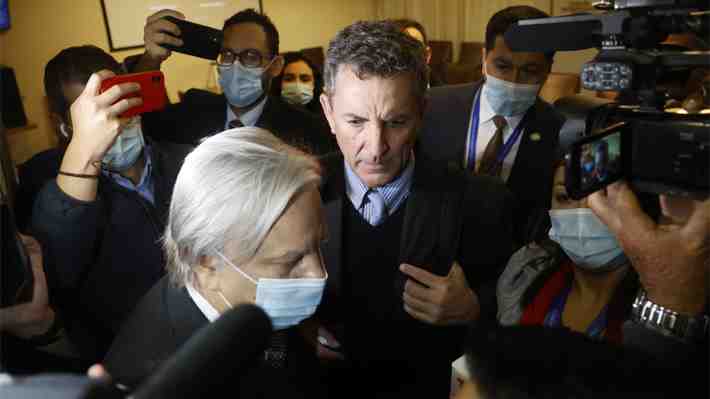 Condena transversal a agresión de De la Carrera a diputado en la Cámara: Partido Republicano lo expulsó de su bancada