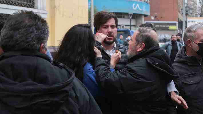 Mundo político condena transversalmente agresiones a Simón Boric, hermano del Presidente