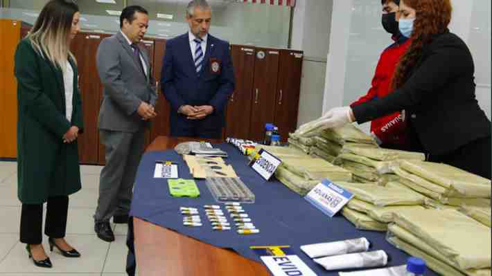 PDI incauta 40 kilos de "kratom", nueva droga alucinógena que se extrae desde una planta del sudeste asiático