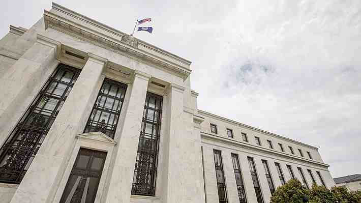 Fed aplica otro potente aumento de 75 puntos a tasas de interés en EE.UU. y tocan su mayor nivel desde 2008