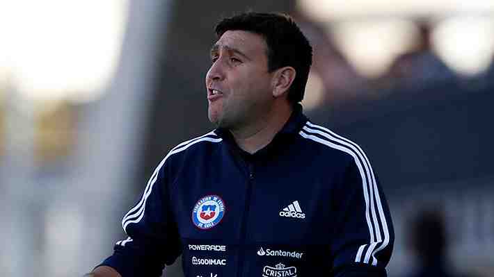 La autocrítica del DT de la "Roja" Sub 20 tras la goleada sufrida ante Inglaterra y los amistosos que vienen