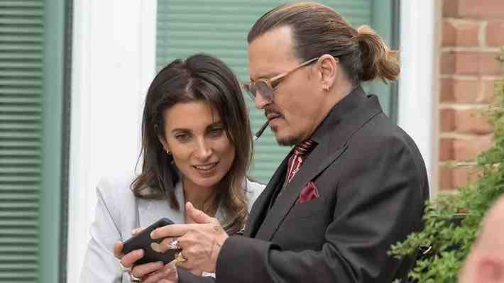 Johnny Depp habría iniciado una relación con la abogada que lo defendió en el juicio por difamación en el Reino Unido
