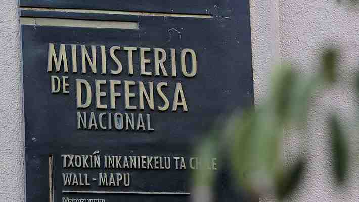Cerca de 400 mil correos filtrados, contenido estratégico y sumarios administrativos: Lo que se sabe del hackeo al EMCO