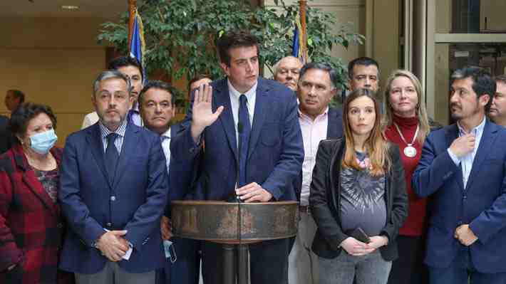 Diputados RN proponen extender acuerdo constitucional a seguridad pública y seguridad económica