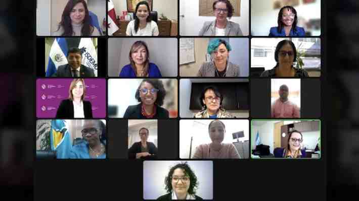 OEA muestra "preocupación" por mujeres en Afganistán e Irán y llama a garantizar los derechos humanos