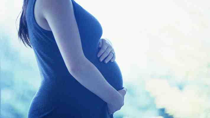 Consumo de alimentos ultra procesados en el embarazo aumenta el riesgo de obesidad infantil en los hijos