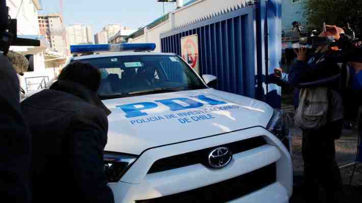 PDI detiene a uno de los sujetos que habría disparado a carabinero en San Miguel: Tiene 16 años y se encuentra herido