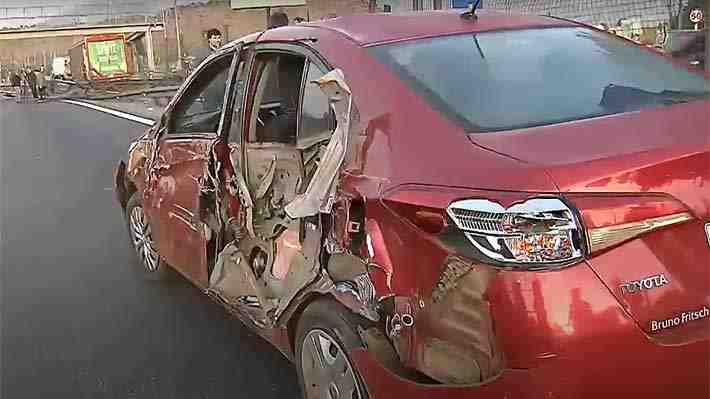Accidente provoca corte parcial de tránsito en Ruta 68: Conductor de bus se dio a la fuga