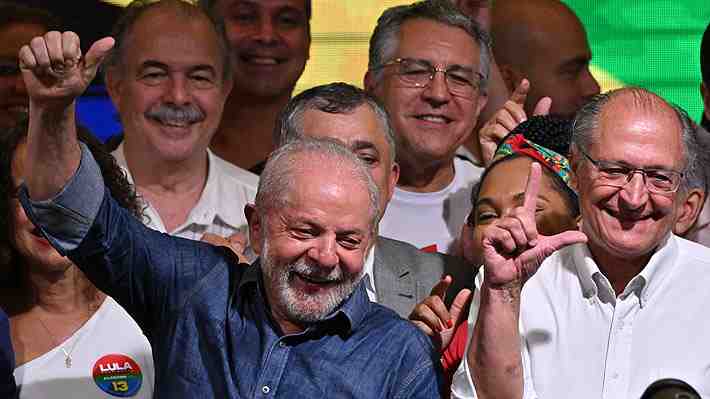 El triunfo de Lula da Silva, el "ave fénix" de la izquierda que vuelve a la Presidencia de Brasil