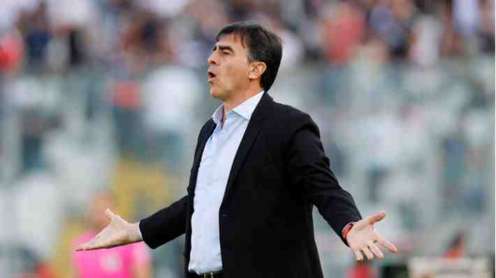 Una oferta "irresistible" enredaría la continuidad de Quinteros en Colo Colo, se aleja el fichaje de un viejo anhelo y la opción de Toselli