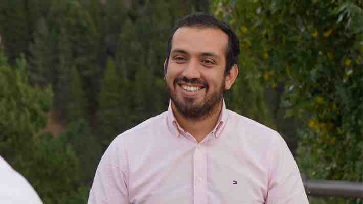 Alcalde de Coyhaique denuncia que no tiene para pagar a profesores: "Estamos organizando un bingo"