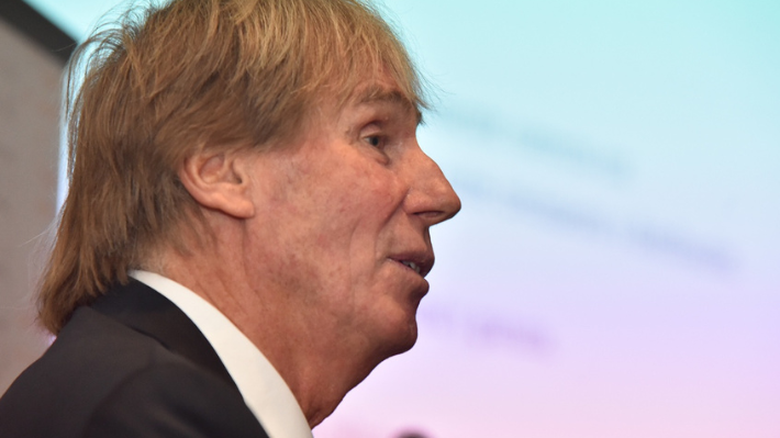Falabella llega a acuerdo con la FNE por caso de "interlocking" y Hernán Büchi dejará el directorio