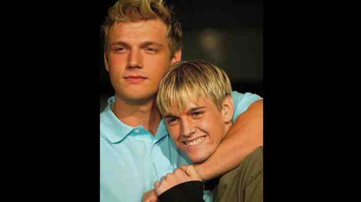 Nick Carter dijo tener el "corazón roto" por muerte de su hermano Aaron y culpó del deceso a la "adicción" y "enfermedad mental"