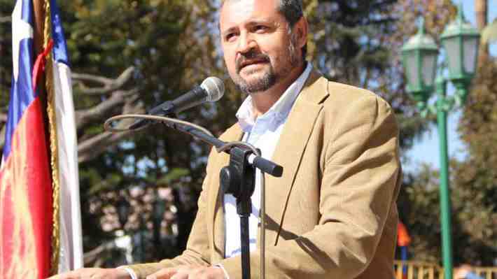 Alcalde de Quillota por loteo y toma ilegal: "Propietario debería asumir los costos de la demolición de todas las casas"