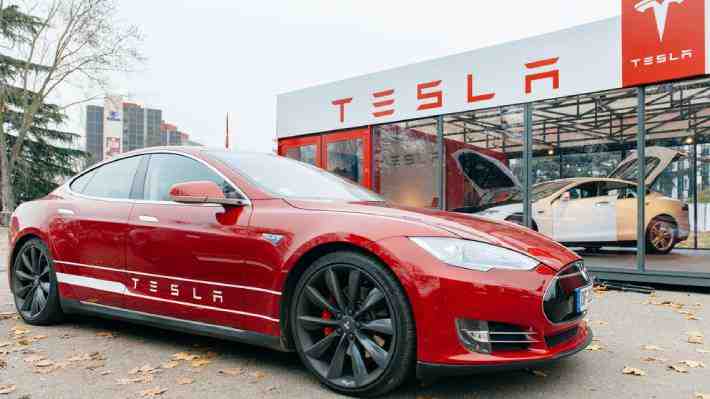 Más de 40.000 Tesla son “retirados” en EE.UU. por problemas en la dirección asistida